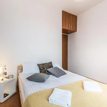 Rent Like - Plac Kosciuszki 5